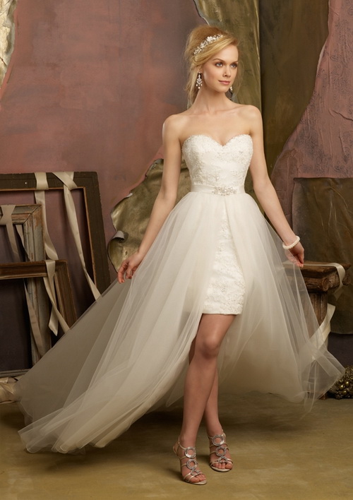  wedding-dress-with-removable-skirts-or-trains 